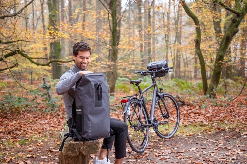 Newlooxs sacoche Varo backpack gris
